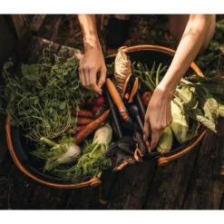 Fiskars Erntekorb Plus Schwarz-Orange -Gloria Der Garten Geschaft 7343403 A02